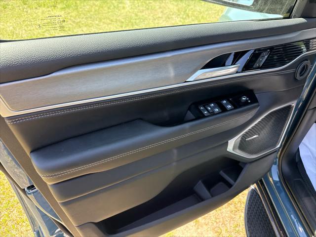 2026 Jeep Grand Wagoneer 4x4