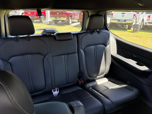 2026 Jeep Grand Wagoneer 4x4