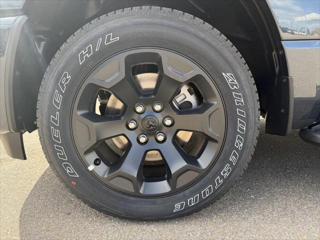 2026 Ram 1500 Express Crew Cab 4x4 5'7" Box