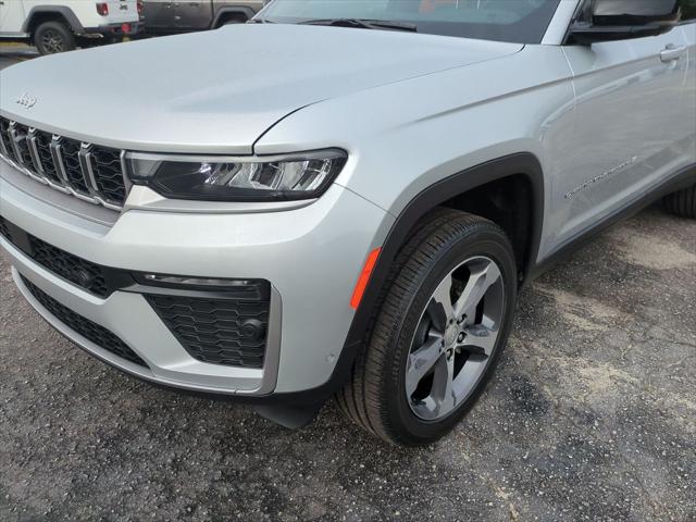 2026 Jeep Grand Cherokee L Limited 4x2