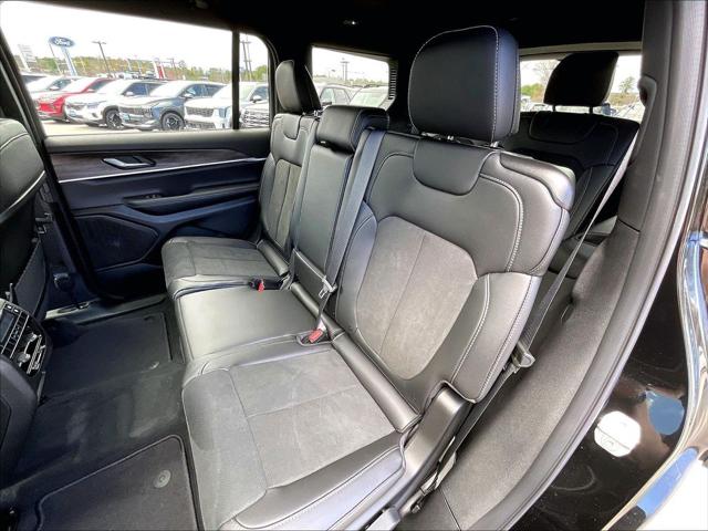 2026 Jeep Grand Cherokee L Altitude 4x4