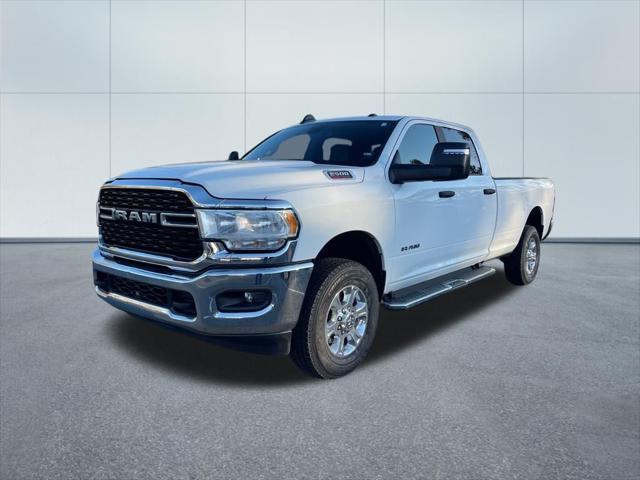2024 RAM 2500 Big Horn Crew Cab 4x4 8 Box