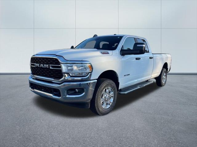 2024 RAM 2500 Big Horn Crew Cab 4x4 8 Box