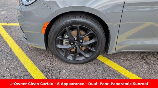 2025 Chrysler Pacifica Limited