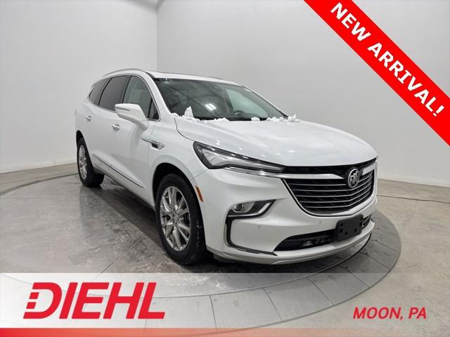 2023 Buick Enclave Essence AWD
