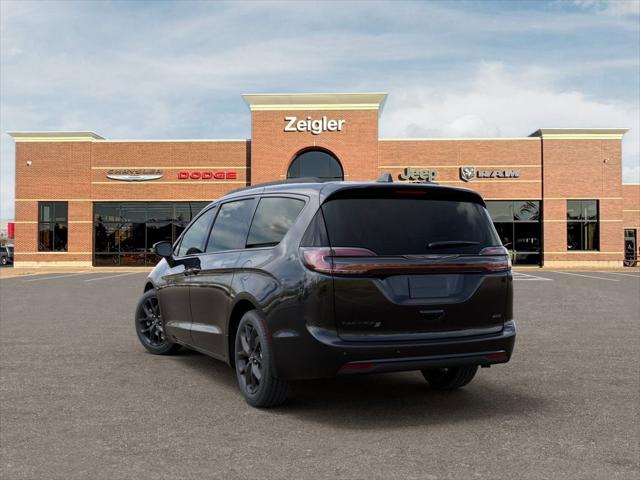 2026 Chrysler Pacifica PACIFICA SELECT AWD