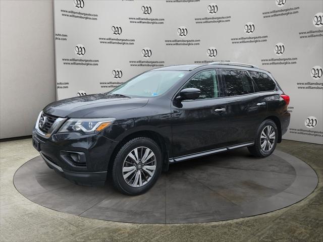2017 Nissan Pathfinder SL