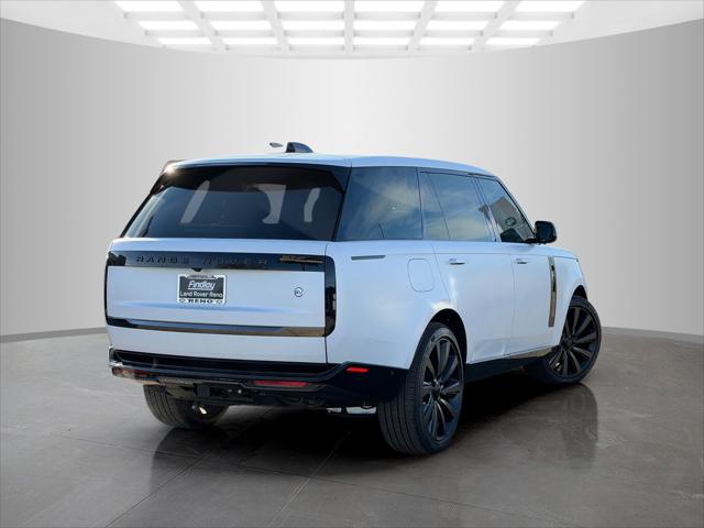 2026 Land Rover Range Rover P615 SV