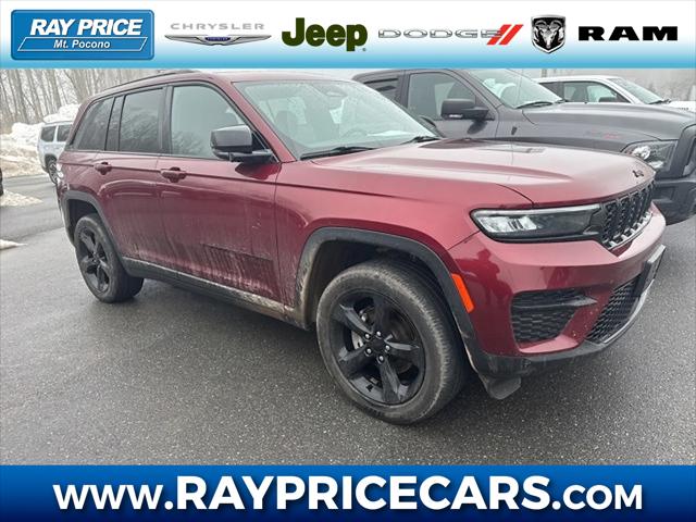 2023 Jeep Grand Cherokee Altitude 4x4 2023 Jeep Grand Cherokee Altitude 4x4