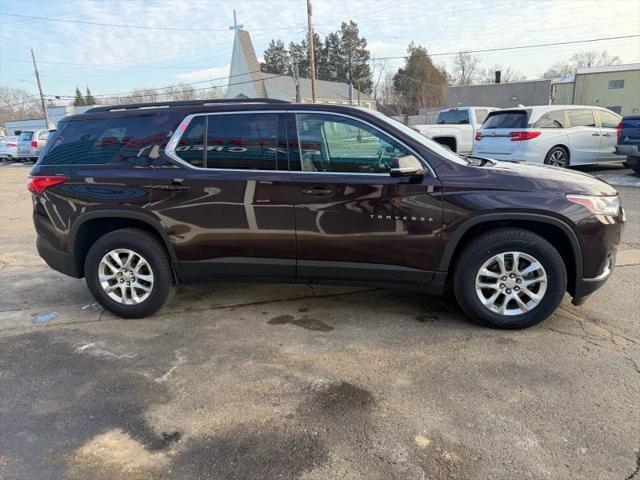 2020 Chevrolet Traverse FWD LT Cloth