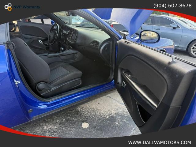 2022 Dodge Challenger SXT