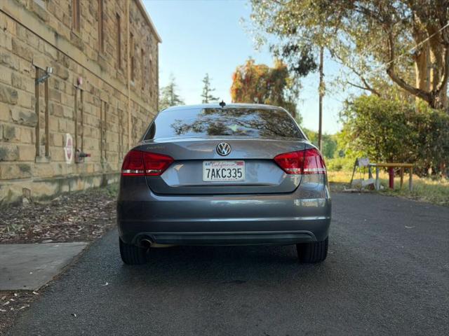 2013 Volkswagen Passat 2.5L SE