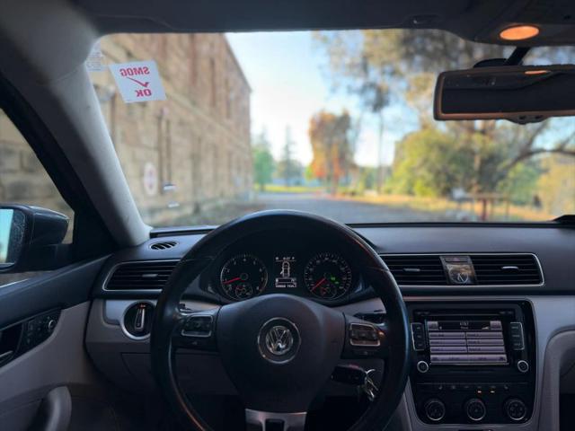 2013 Volkswagen Passat 2.5L SE