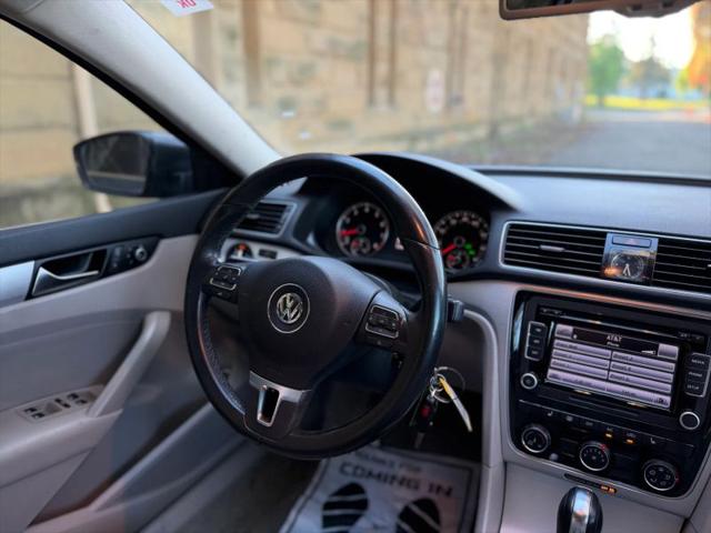 2013 Volkswagen Passat 2.5L SE