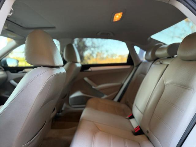 2013 Volkswagen Passat 2.5L SE