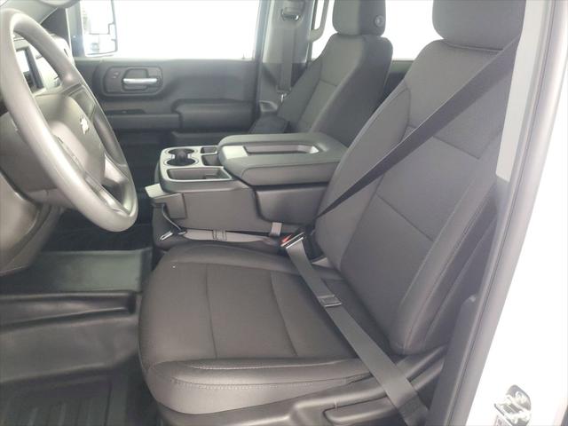 2026 Chevrolet Silverado 3500HD Crew Cab, Long Bed, WT Dual Rear Wheel, RWD