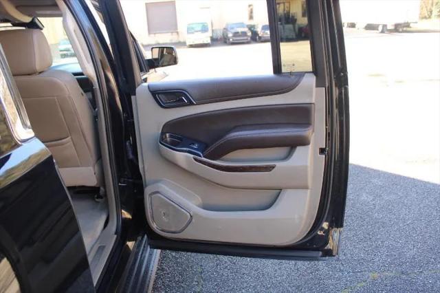 2020 Chevrolet Suburban 4WD LT