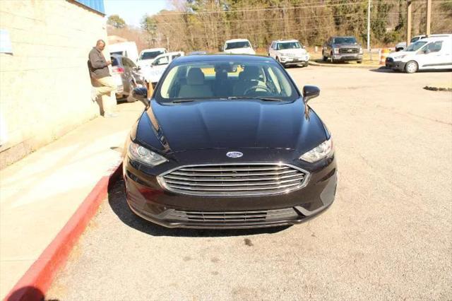 2020 Ford Fusion SE