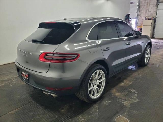 2016 Porsche Macan S