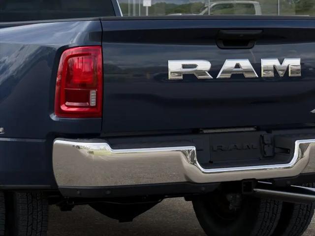 2026 Ram 3500 Tradesman Crew Cab 4x4 8' Box