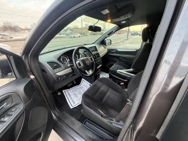 2015 Dodge Grand Caravan SE