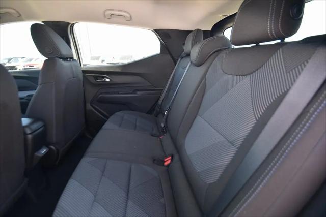 2027 Chevrolet Bolt LT FWD