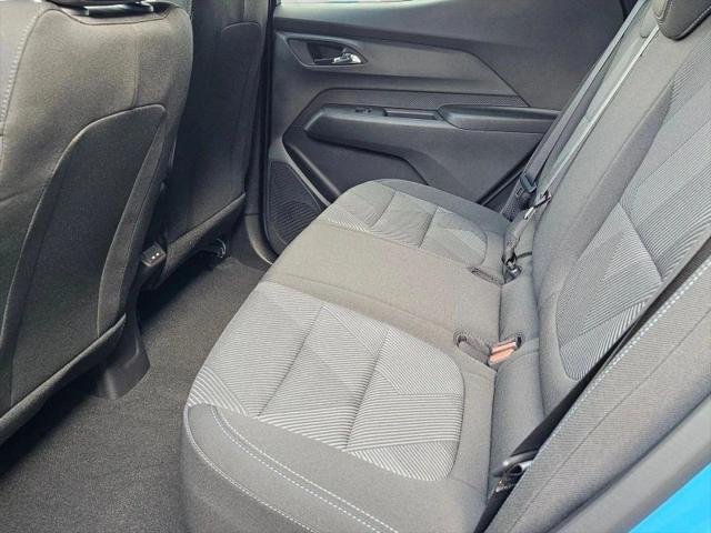 2027 Chevrolet Bolt LT FWD