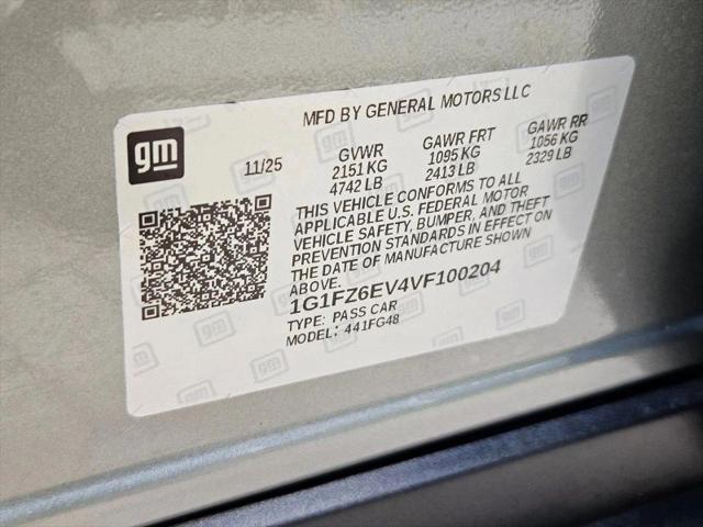 2027 Chevrolet Bolt RS FWD
