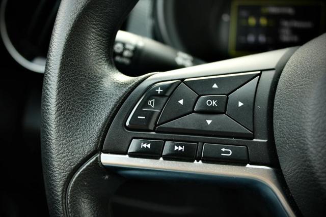 2024 Nissan Kicks SV Xtronic CVT