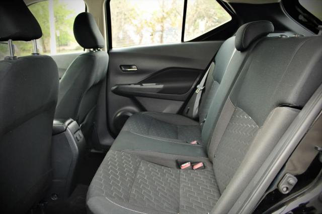 2024 Nissan Kicks SV Xtronic CVT