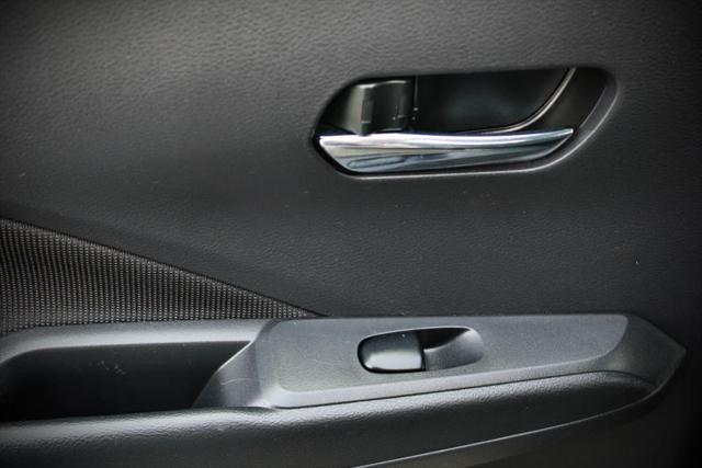 2024 Nissan Kicks SV Xtronic CVT