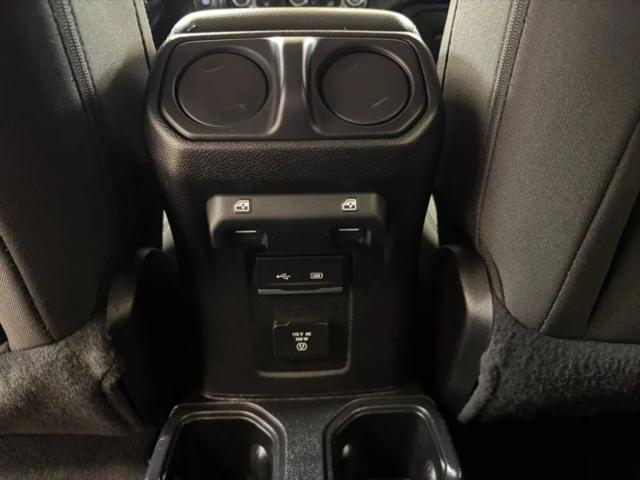 2019 Jeep Wrangler Unlimited Sahara 4x4