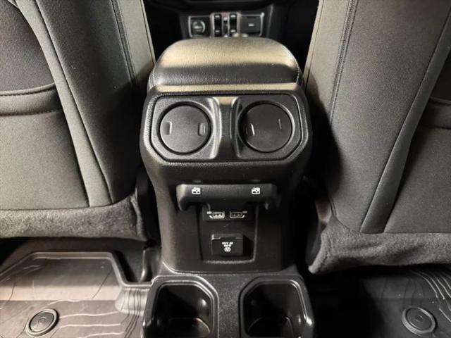 2021 Jeep Wrangler Sahara 4x4