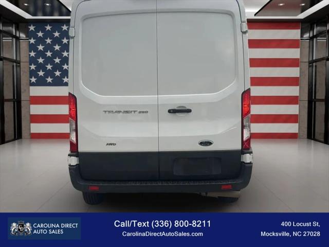 2023 Ford Transit Cargo Van Medium Roof w/LWB