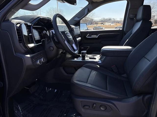 2026 GMC Sierra 1500 Crew Cab, Short Bed, SLT, 4WD
