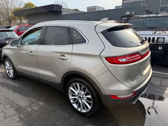 2015 Lincoln MKC Base