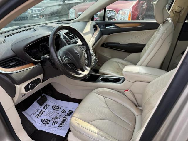 2015 Lincoln MKC Base