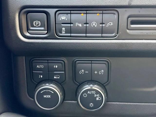 2022 Chevrolet Suburban 4WD LT