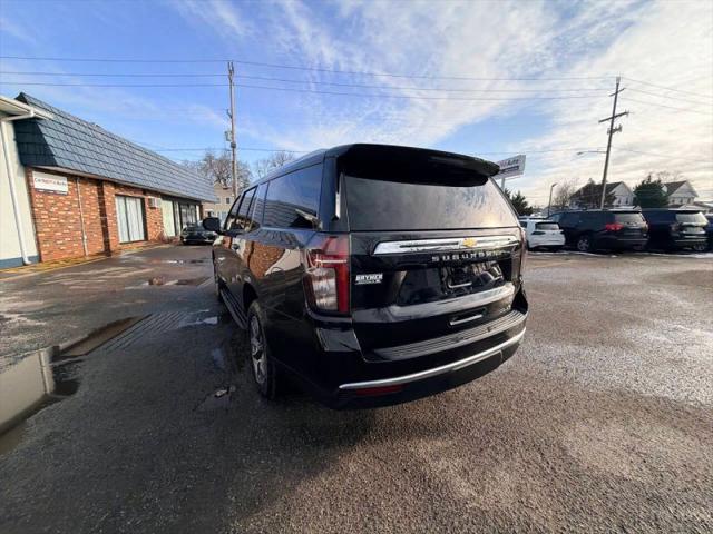 2022 Chevrolet Suburban 4WD LT