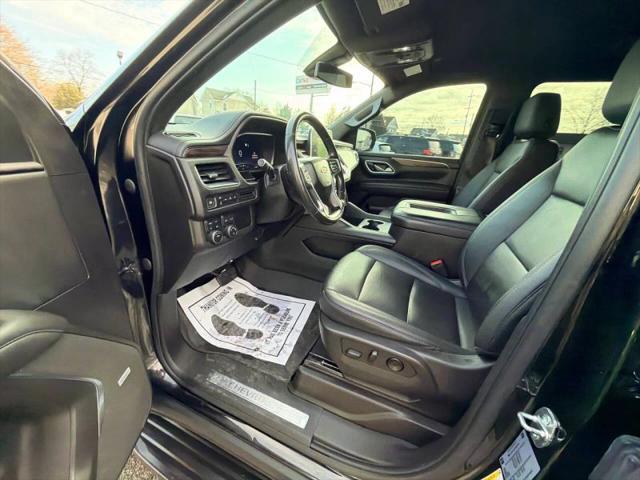 2022 Chevrolet Suburban 4WD LT