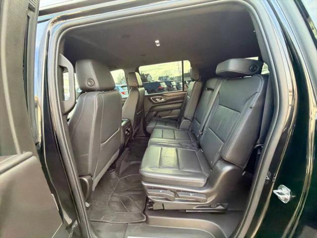 2022 Chevrolet Suburban 4WD LT
