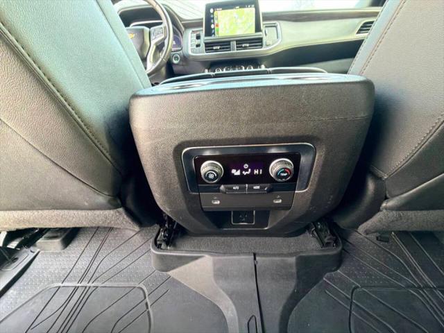 2022 Chevrolet Suburban 4WD LT