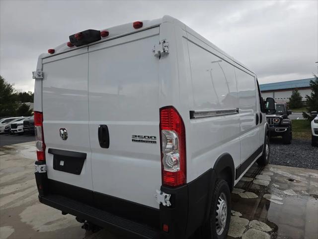 2026 Ram ProMaster 2500 Cargo Van Tradesman Low Roof 136" WB w/Pass Seat