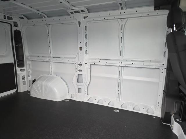 2026 Ram ProMaster 2500 Cargo Van Tradesman Low Roof 136" WB w/Pass Seat