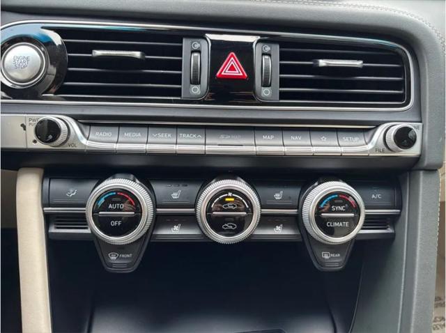 2019 Genesis G70 3.3T Design