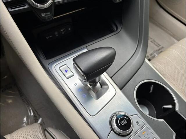 2019 Genesis G70 3.3T Design