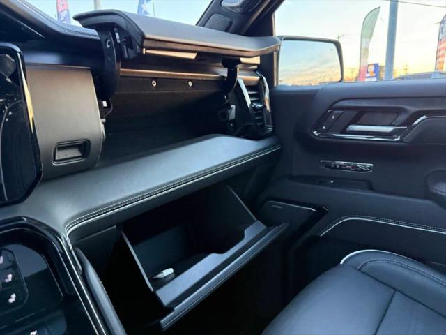 2023 GMC Sierra 1500 4WD Crew Cab Short Box AT4X