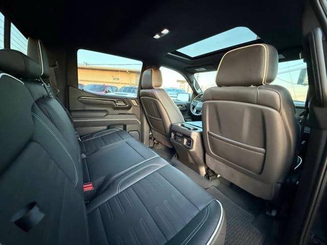 2023 GMC Sierra 1500 4WD Crew Cab Short Box AT4X