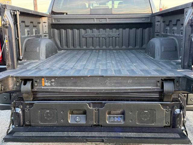 2023 GMC Sierra 1500 4WD Crew Cab Short Box AT4X