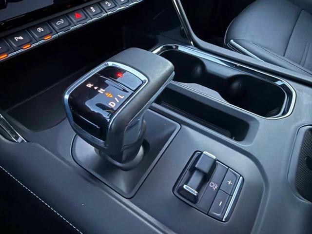 2023 GMC Sierra 1500 4WD Crew Cab Short Box AT4X